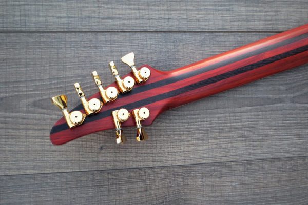 Mongoose Baritone 7 – Изготовление гитар на заказ