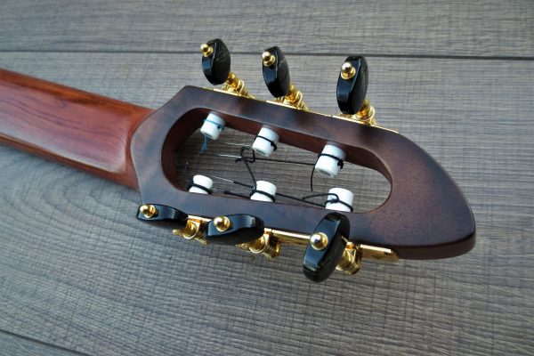 Полуакустика AZ – Изготовление гитар на заказ