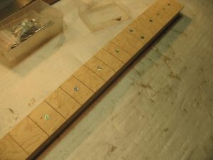 Strat Style Red Hemi – Изготовление гитар на заказ