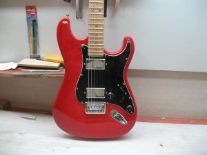 Strat Style Red Hemi – Изготовление гитар на заказ