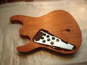 Cyber EVE – Изготовление гитар на заказ