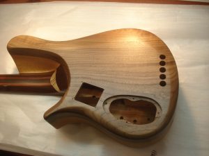 Dragon Bass 5-str – Изготовление гитар на заказ