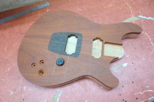 Starline III Baritone – Изготовление гитар на заказ