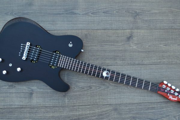 Black Moon – Изготовление гитар на заказ