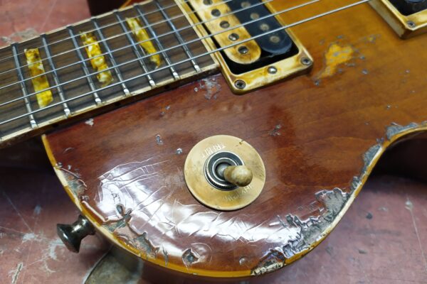 Gibson Extra Hard Relic