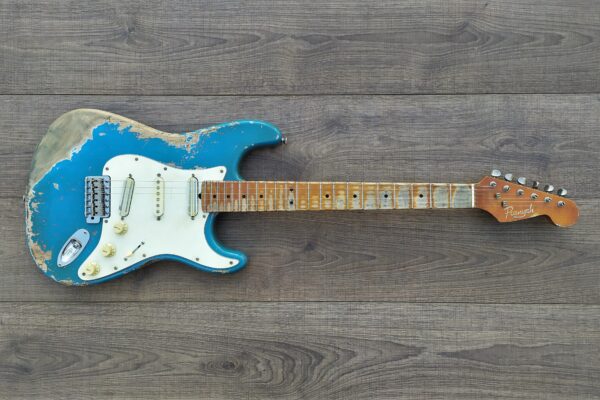 Strat Relic Misha Ryazhenka