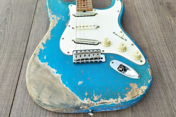 Strat Relic Misha Ryazhenka